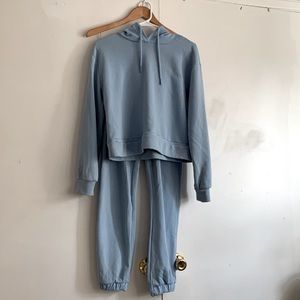 Track Suit🩵(Hoodie+Pants)